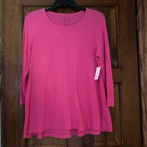 Crown and Ivy 3/4 Sleeve Swing Tee